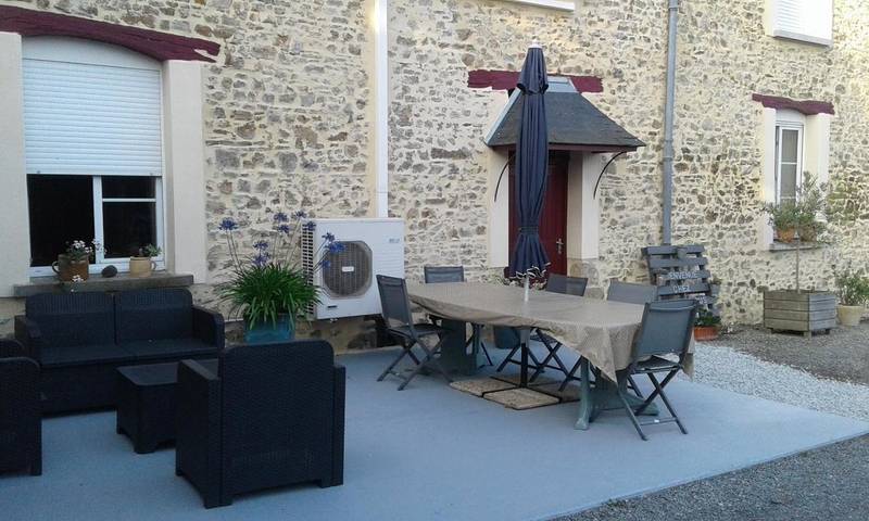 Chambre d’hôte pour 4 personnes, avec Terrasse et Jardin dans Mayenne - 4