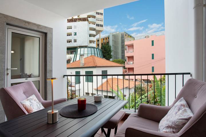 Location de vacances pour 4 personnes, avec balcon à Funchal