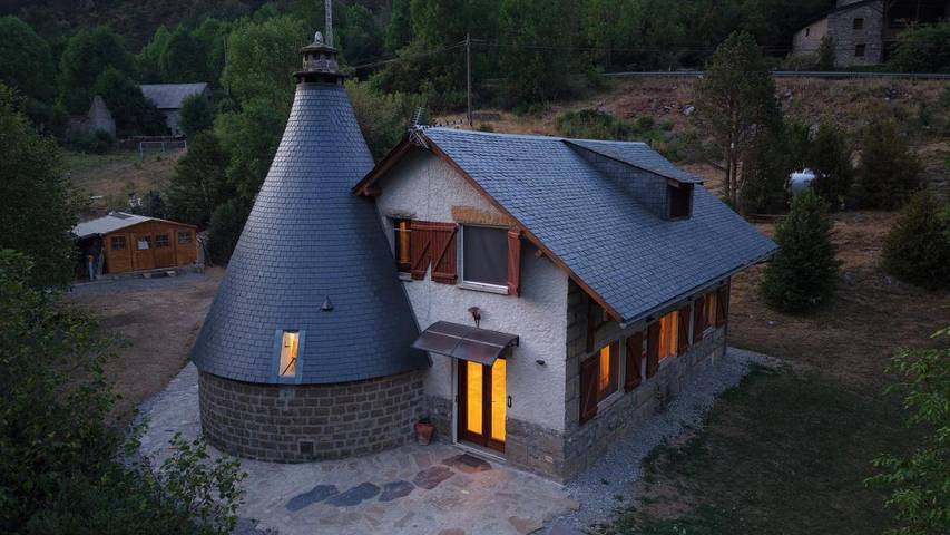 Casa rural para 8 personas, con Terraza además de Jardín y Vistas en Parque nacional de Ordesa y Monte Perdido - 2