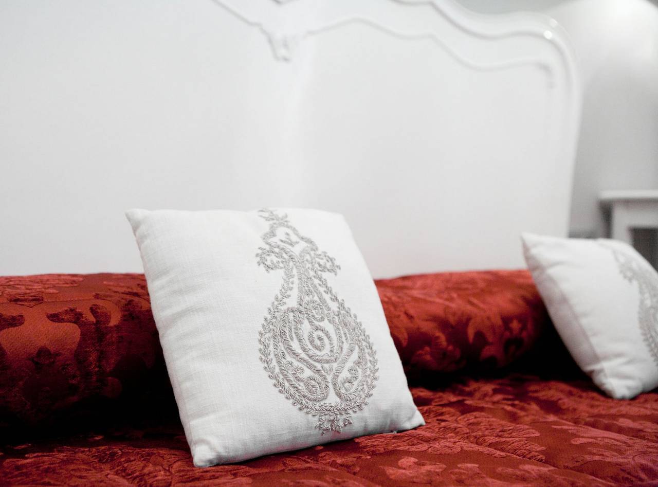 Entire apartment, Luxury Apartment by Bcn Rambla Catalunya Apartment in Barcelona Centre, Barcelona