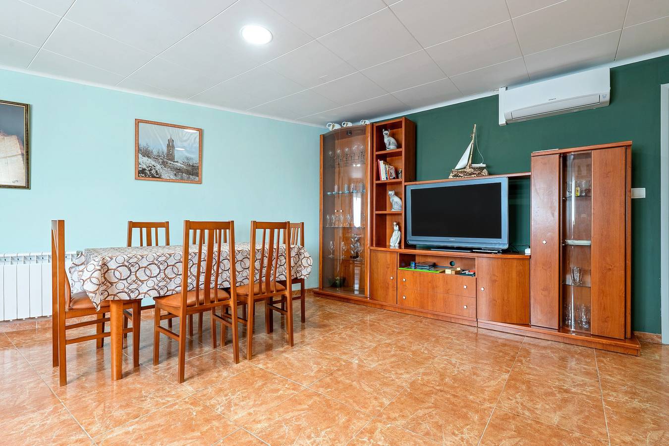 Apartamento entero, Apartamento 'Lo Perxe' con vistas a la montaña, Ideal Btt, vinos relax y naturaleza, Terra Alta.4pax in Villalba de los Arcos, Terra Alta