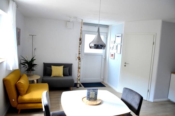 Entire apartment, Zaunkönig Apartment, 35 m², Living/Sleeping Area, Max. 2 Guests in Beuren, Albsteig Stage 9