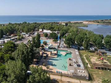 Camping für 4 Personen, mit Sauna und Pool in Vias
