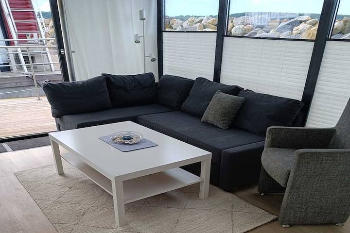 Hausboot für 2 Personen, mit Terrasse an der Ostsee - 4