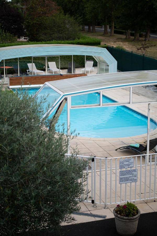 Hôtel pour 1 personne avec piscine in Le Pêchereau, Région de Châteauroux
