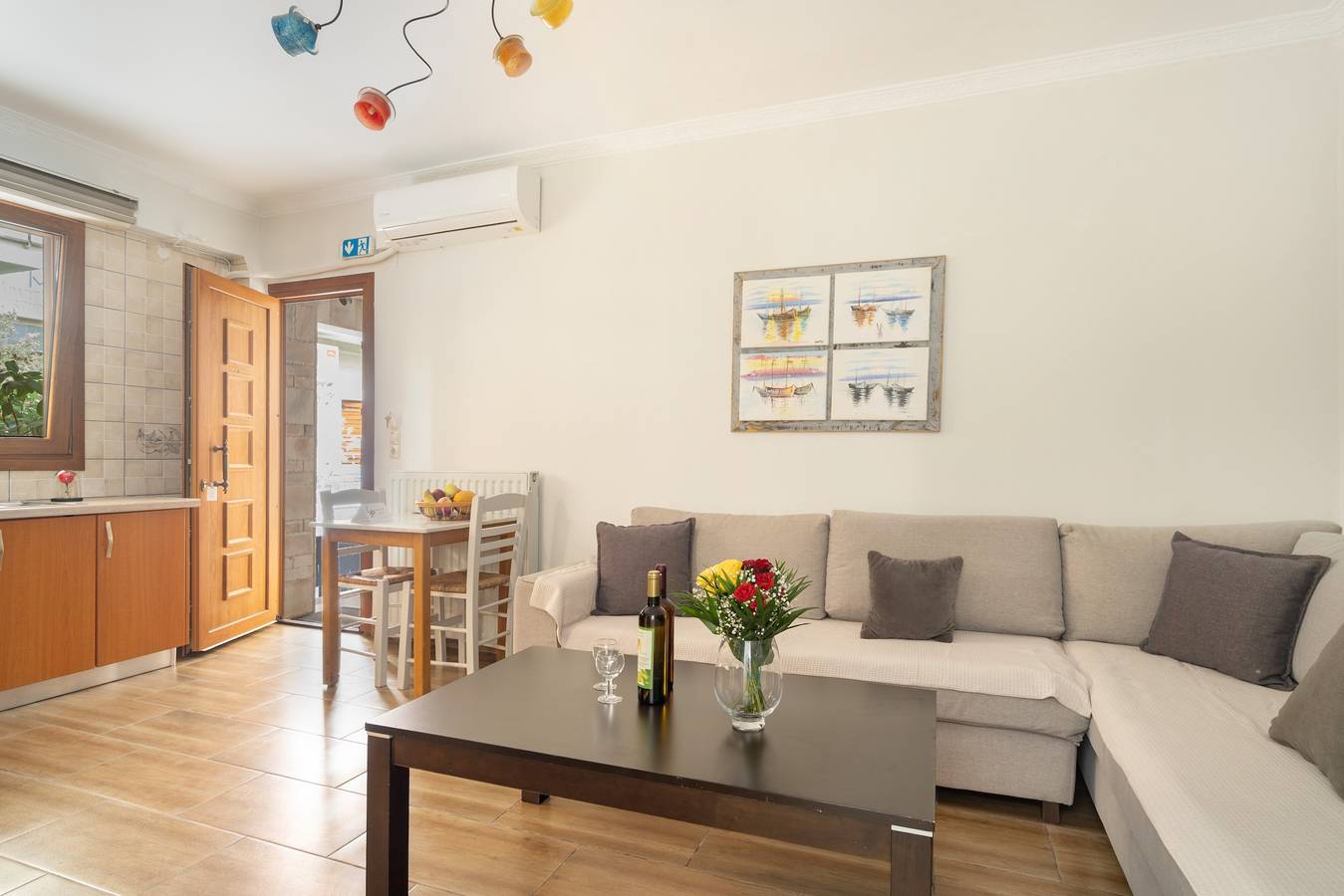 Entire studio, Studio 'Assos' with Wi-Fi and Air Conditioning in Argostoli, Kefalonia
