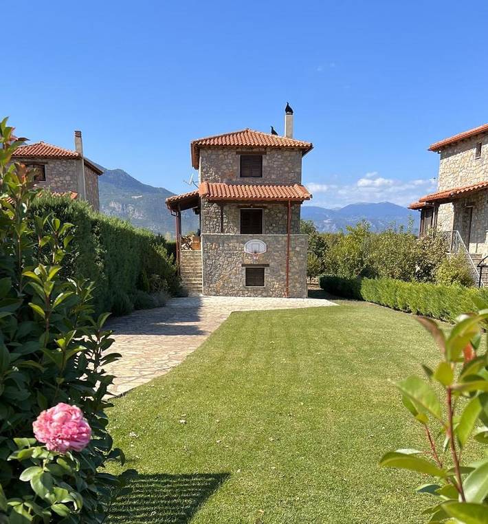 Villa per 10 persone, con giardino e panorama, con animali domestici in Delfi