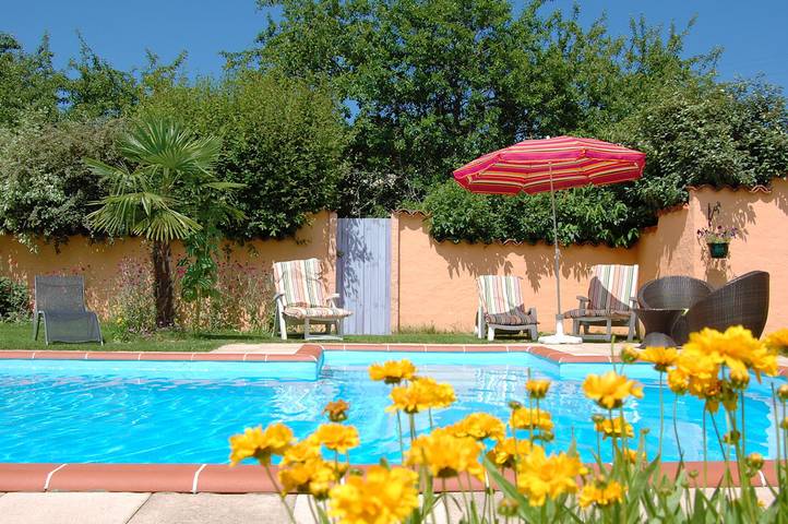Chalet pour 3 personnes, avec jardin ainsi que piscine et terrasse dans l' Ariège - 4