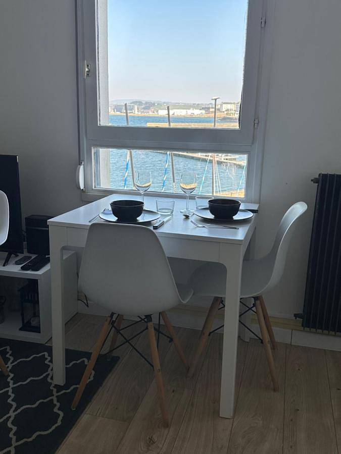 Gîte pour 4 personnes, avec terrasse et vue, animaux acceptés dans Port de plaisance de Douarnenez-Tréboul - 3