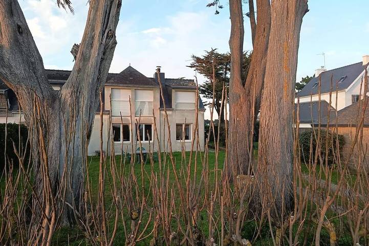 Gîte pour 6 personnes dans Grande plage de Kervoyal