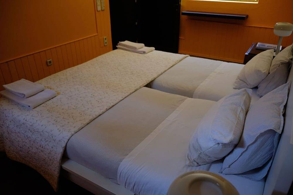 Charmante Unterkunft in \"Casa do Homem\". Privater Pool. Kostenloses Wifi in Cadaval, Lissabon Distrikt