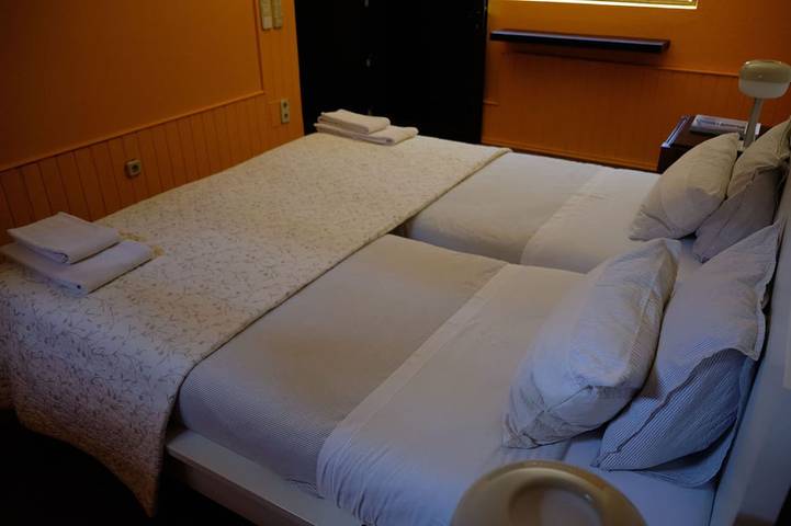 Charmante Unterkunft in \"Casa do Homem\". Privater Pool. Kostenloses Wifi in Cadaval, Lissabon Distrikt