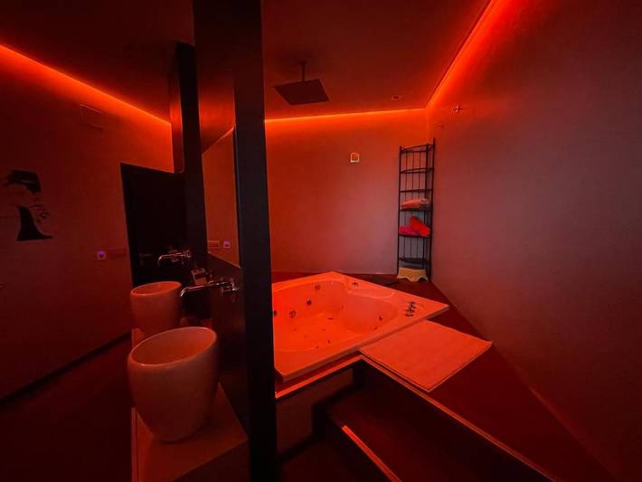 Gîte pour 6 personnes, avec jacuzzi et balcon à Porto Sant'Elpidio - 3