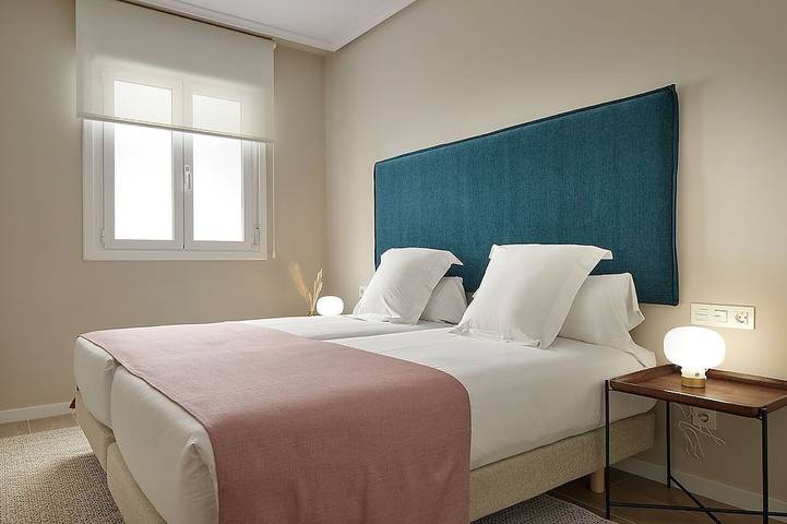 Entire apartment, Oiasso in Kontxa hondartza - Playa de la Concha (San Sebastian), San Sebastian