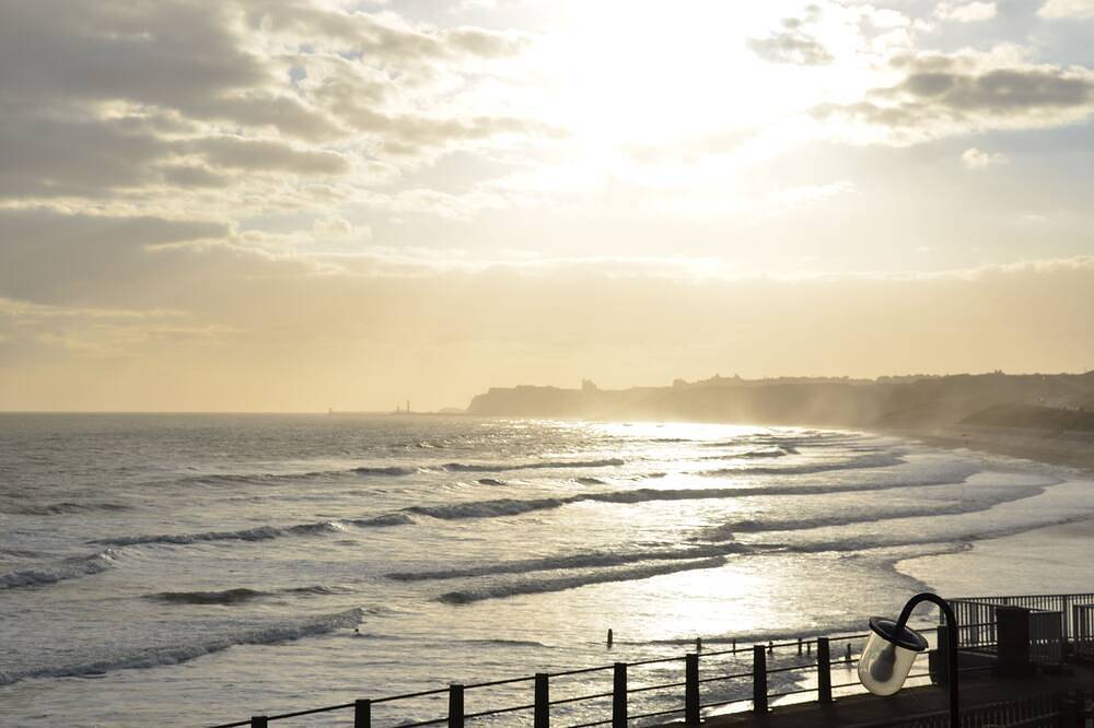 Entire apartment, Luxury Sandsend Apartment With Stunning Sea Views in Sandsend, North York Moors National Park