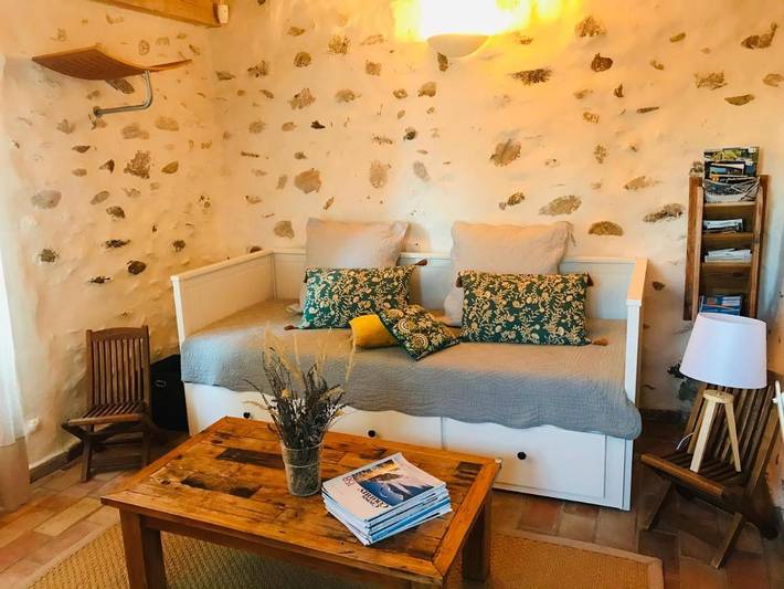 Location de vacances pour 6 personnes, avec jardin ainsi que piscine et vue à Mison - 4