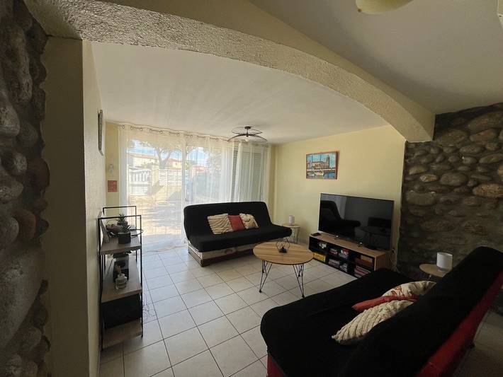Location de vacances pour 10 personnes, avec terrasse, animaux acceptés dans Saint-Cyprien-Plage - 2