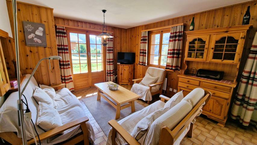 Location de vacances pour 8 personnes, avec balcon et jardin à Evolène - 2
