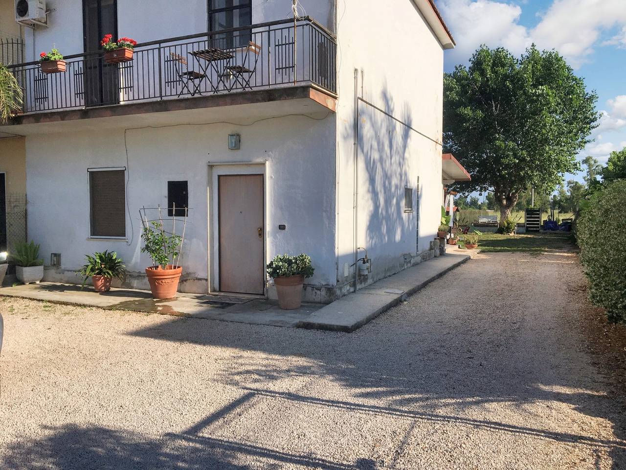 Appartement entier, Appartement confortable à Cioccatelli, 55 m² avec jardin privé in Latina, Agro Pontino