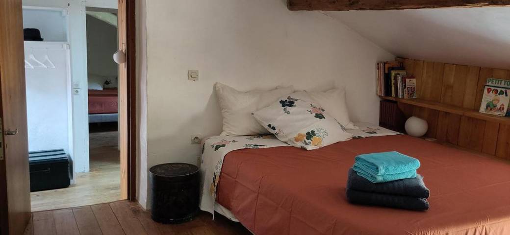 Camping pour 3 personnes, avec Terrasse ainsi que Jardin et Piscine