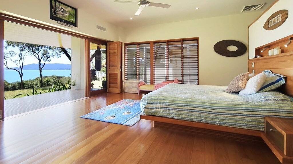 Balinese Resort Style House, Meerblick, Pool mit Nasskante in Mackay Region