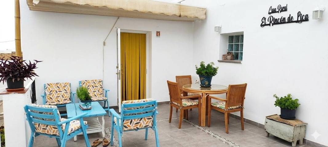 Apartamento de vacaciones para 7 personas, con Terraza y Vistas en Comarca de Guadix - 2
