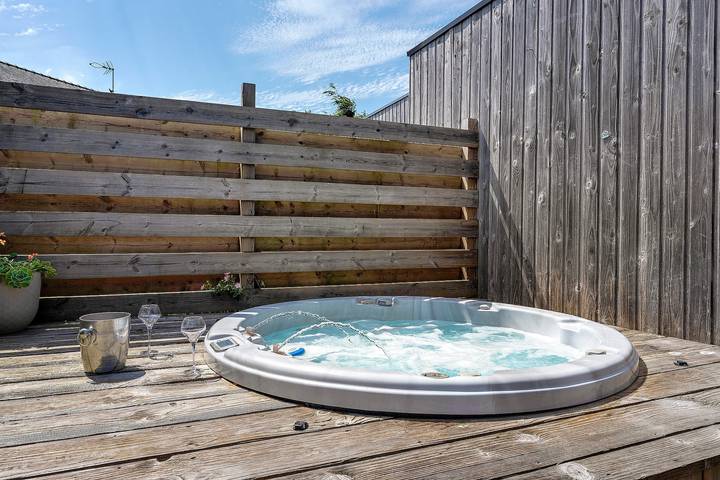 Villa pour 12 personnes, avec Jacuzzi et Jardin en Bretagne - 2