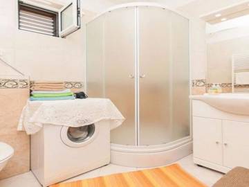 Apartament Wakacyjny dla 6 osoby w Okrug Donji, Żupania splicko-dalmatyńska, Zdjęcie 4