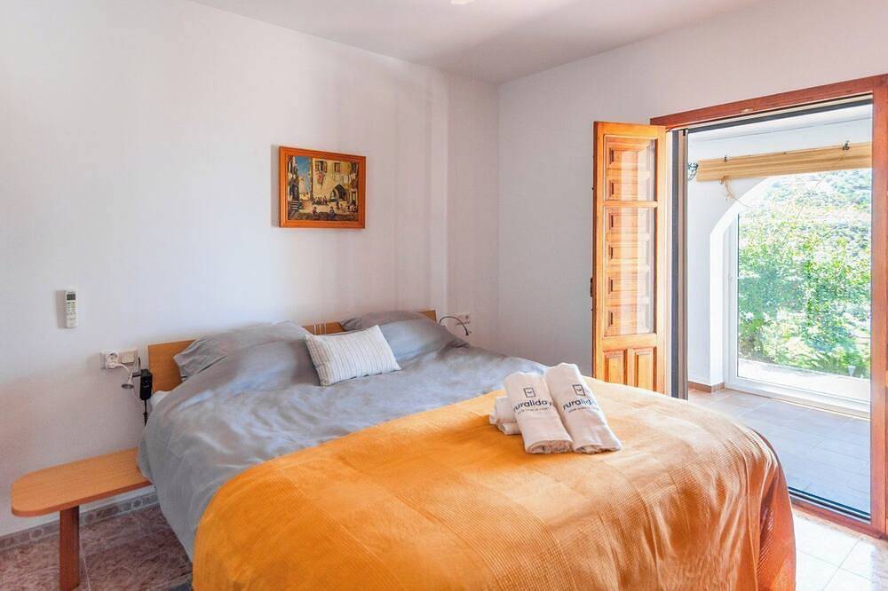 Paraiso d'Oliva Sayalonga by Ruralidays in Sayalonga, Costa del Sol