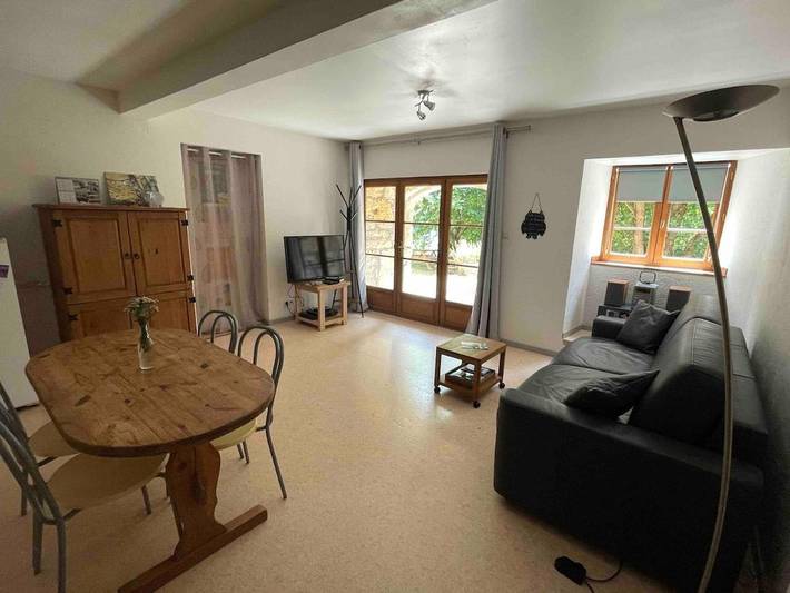 Gîte pour 4 personnes, avec vue et terrasse à Grèzes - 2