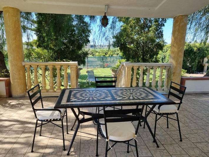 Casa vacanza per 9 persone, con Terrazza e Giardino a Bernalda