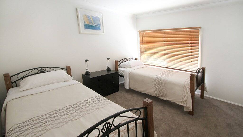 Holiday Home for 12 People in Vincentia, Jervis Bay