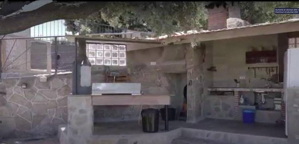 Casa de vacaciones para 16 personas, con Balcón y Terraza además de Jardín y Piscina en Valle del Alberche - 3