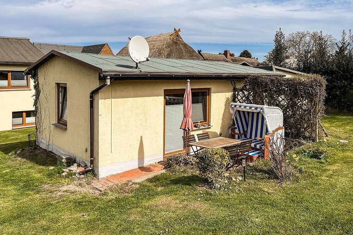 Ferienhaus für 4 Personen, mit Garten in Middelhagen