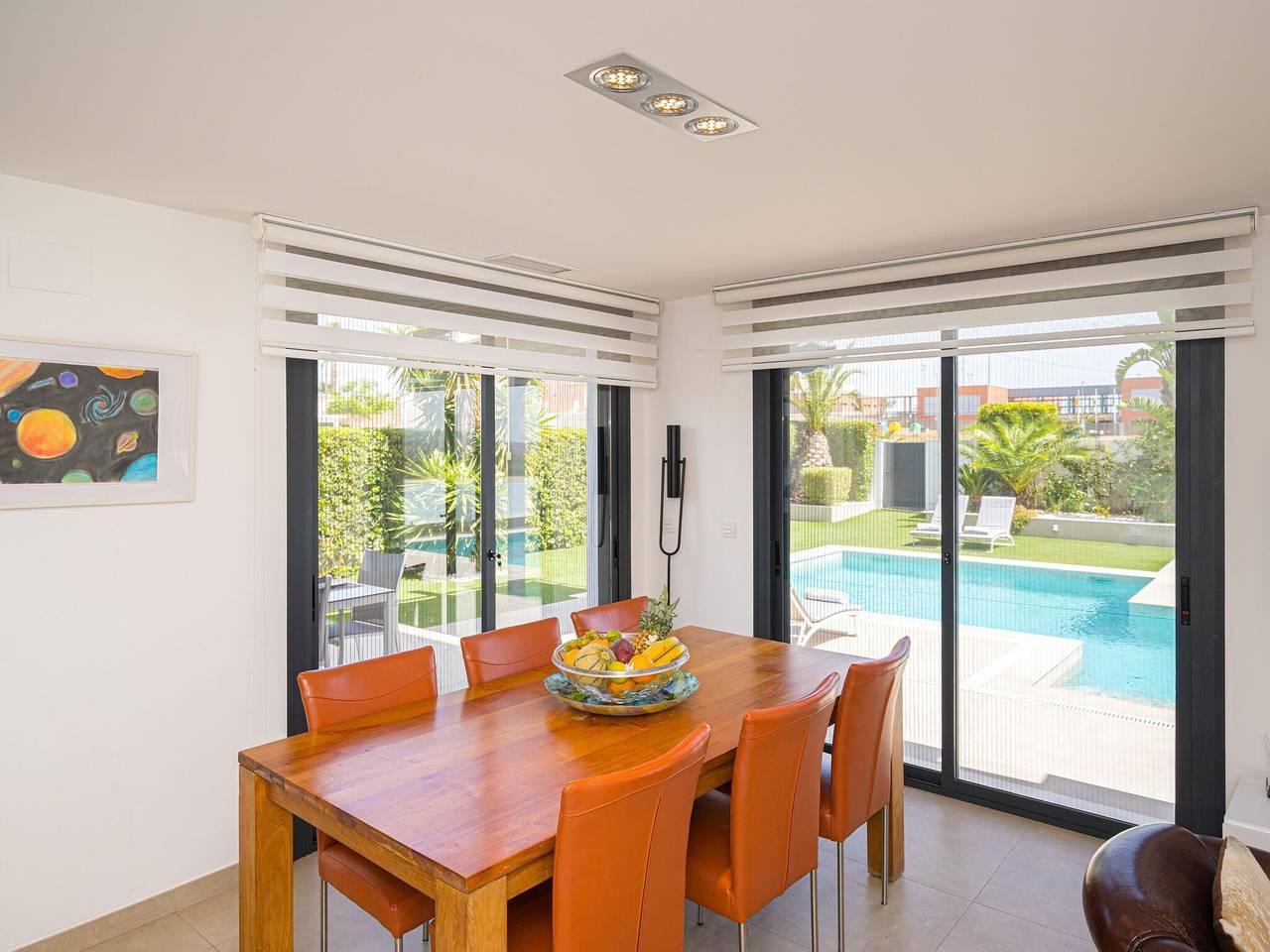 Stijlvolle villa met uitzicht op het meer in Orihuela, Alicante Provincie