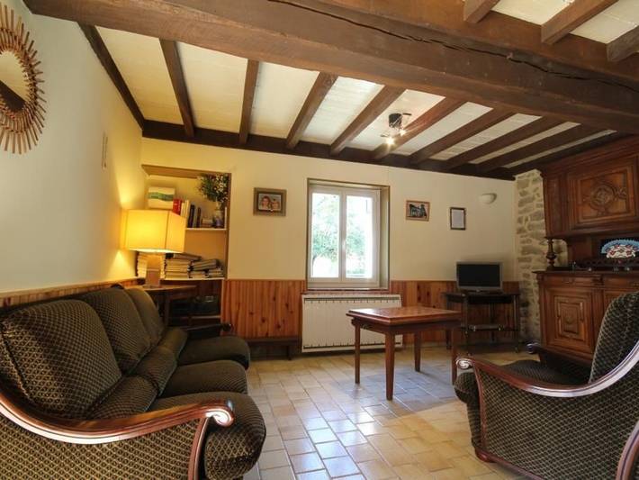 Gîte pour 5 personnes, avec terrasse à Cervon