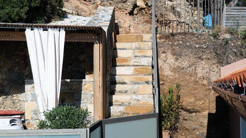 Location de vacances pour 5 personnes, avec jardin et vue dans Soúgia - 4