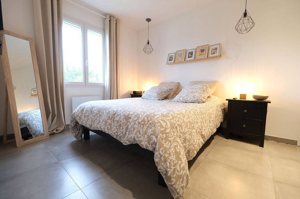 Holiday rental with pool in the Alpilles for 6 people in Plan-d'Orgon, Region de Arles