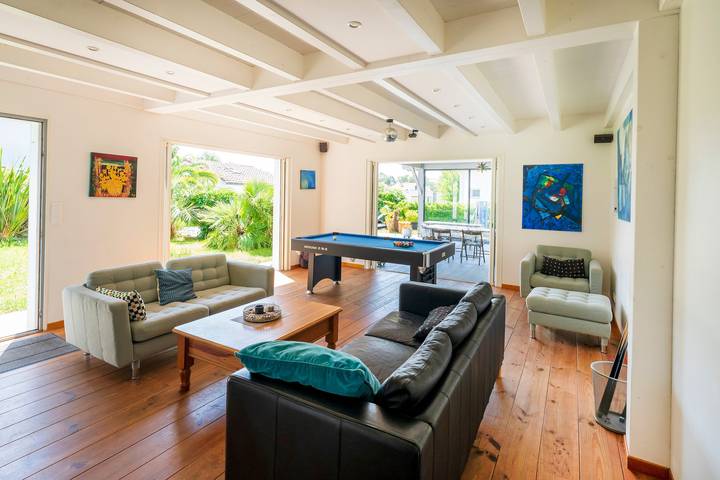 Villa 'Jolie Maison Landaise Avec Piscine' avec piscine privée, Wi-Fi et climatisation in Labenne, Côte d’Argent
