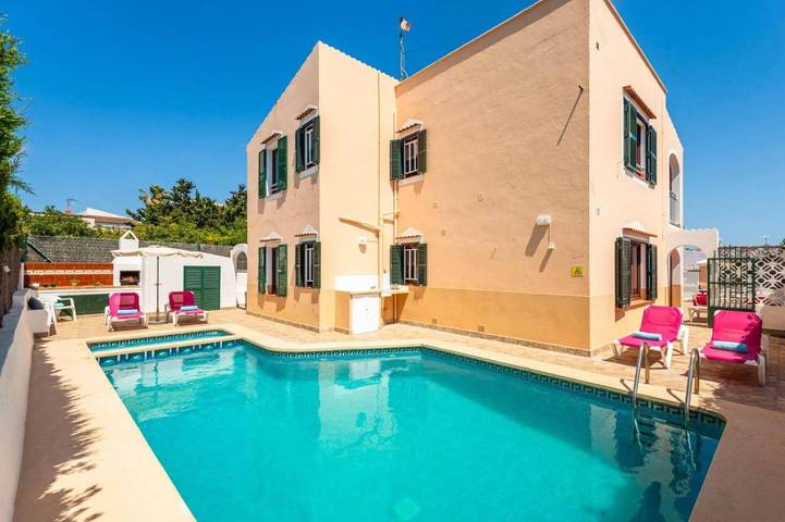 Villa für 11 Personen, mit Pool, kinderfreundlich - 1