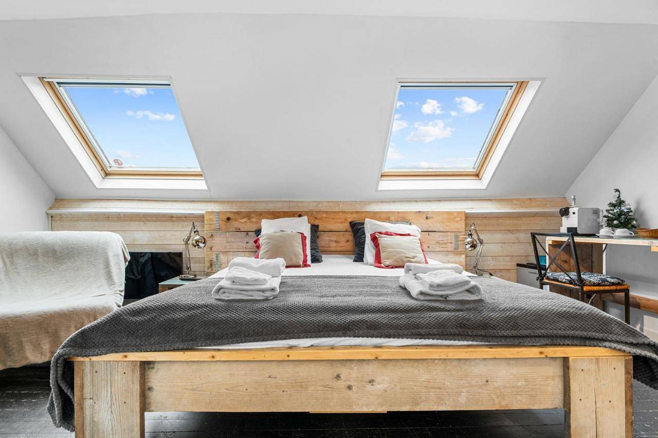 Deluxe Queen Room in Blankenberge, Côte belge