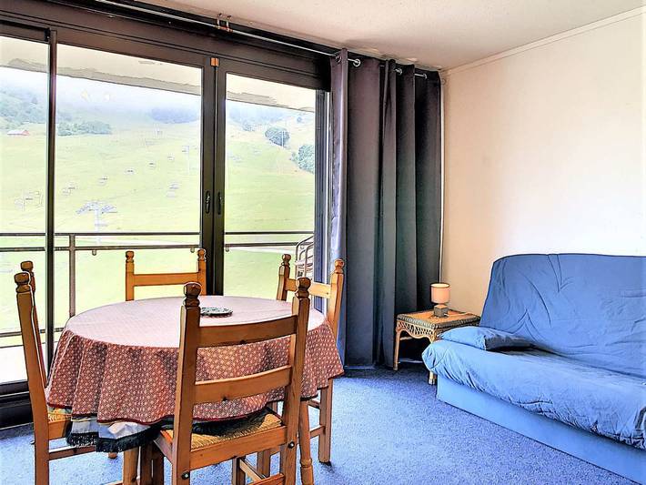 Chalet pour 4 personnes, avec piscine et balcon dans Le Corbier - 2