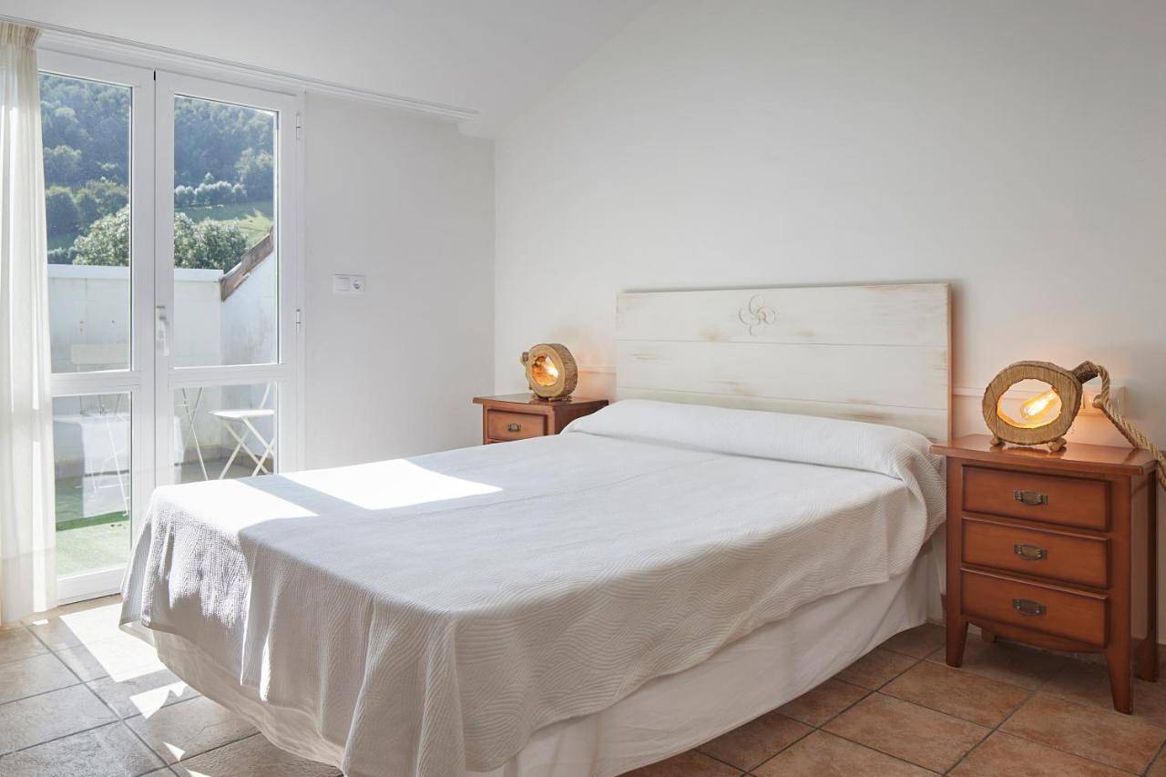 Quadruple Room with Balcony in Leiza, Pirineos