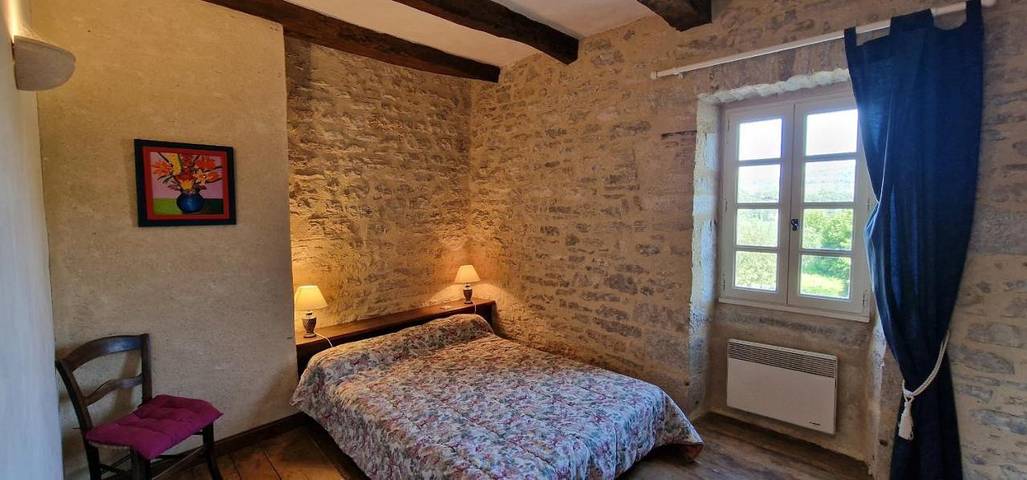 Maison de campagne pour 12 personnes, avec terrasse ainsi que jardin et piscine à Larnagol - 4