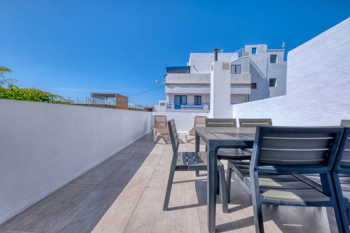 Holiday home for 4 people, with terrace in Puerto del Carmen Old Town