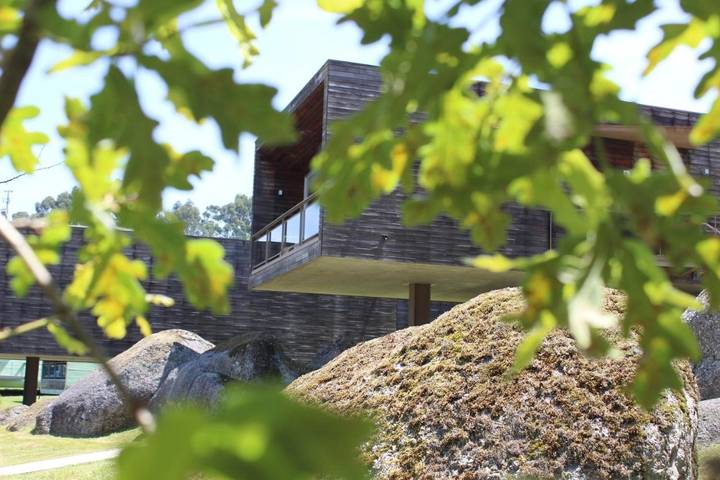 Location de vacances pour 2 personnes, avec Balcon et Terrasse ainsi que Jacuzzi et Jardin dans Guardizela