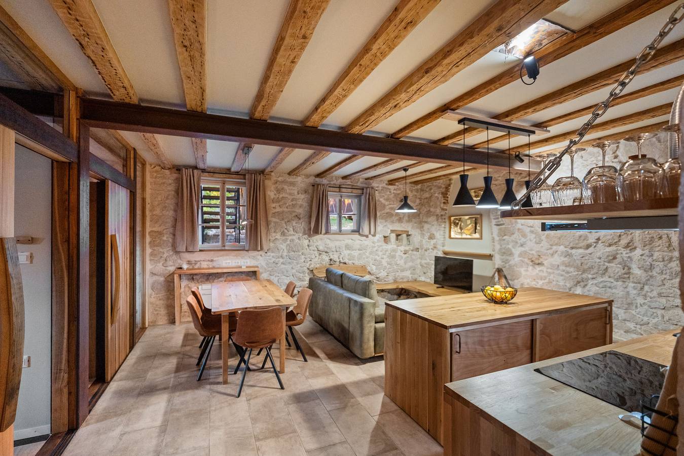 Ganze Wohnung, Apartment Heritage Stonehouse in Ugljan, Insel Ugljan