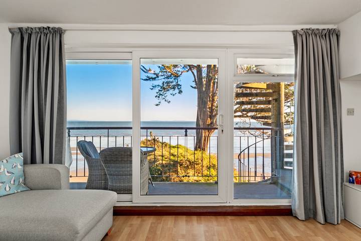 Holiday apartment for 4 people, with view and ocean view as well as balcony, child-friendly - 1
