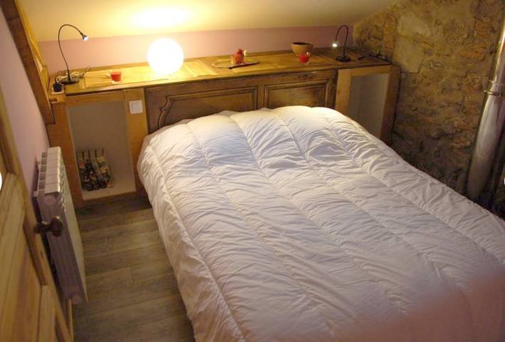 Location de vacances pour 8 personnes, avec vue et jardin, animaux acceptés à Bielle (Pyrénées-Atlantiques) - 3