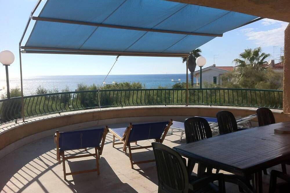 Villa per 9 Persone in Anzio, Provincia di Roma